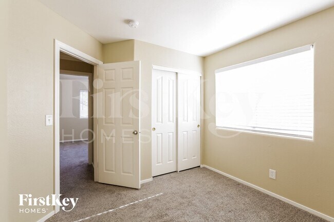 Building Photo - 4512 Powell Point Way