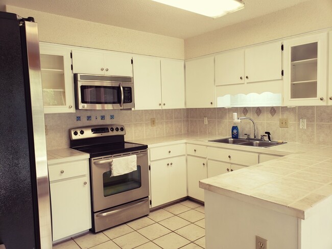 Building Photo - Cul De Sac Location in Bluewater Bay
