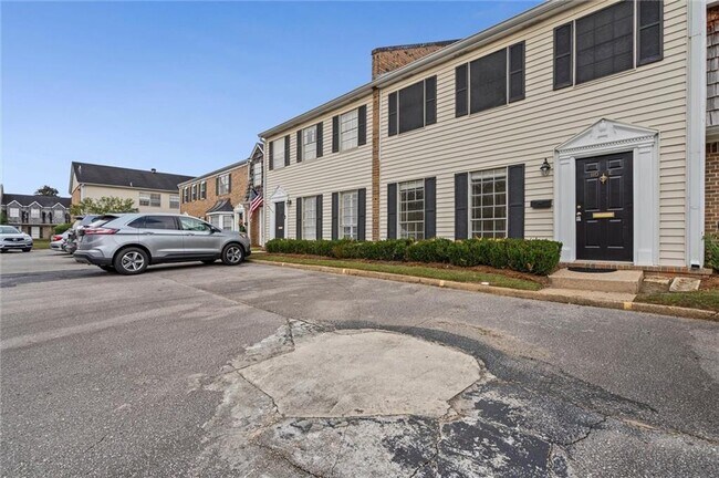 Building Photo - 110 Du Rhu Dr