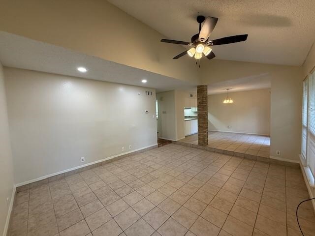 Building Photo - 10 Quadrangle Cir