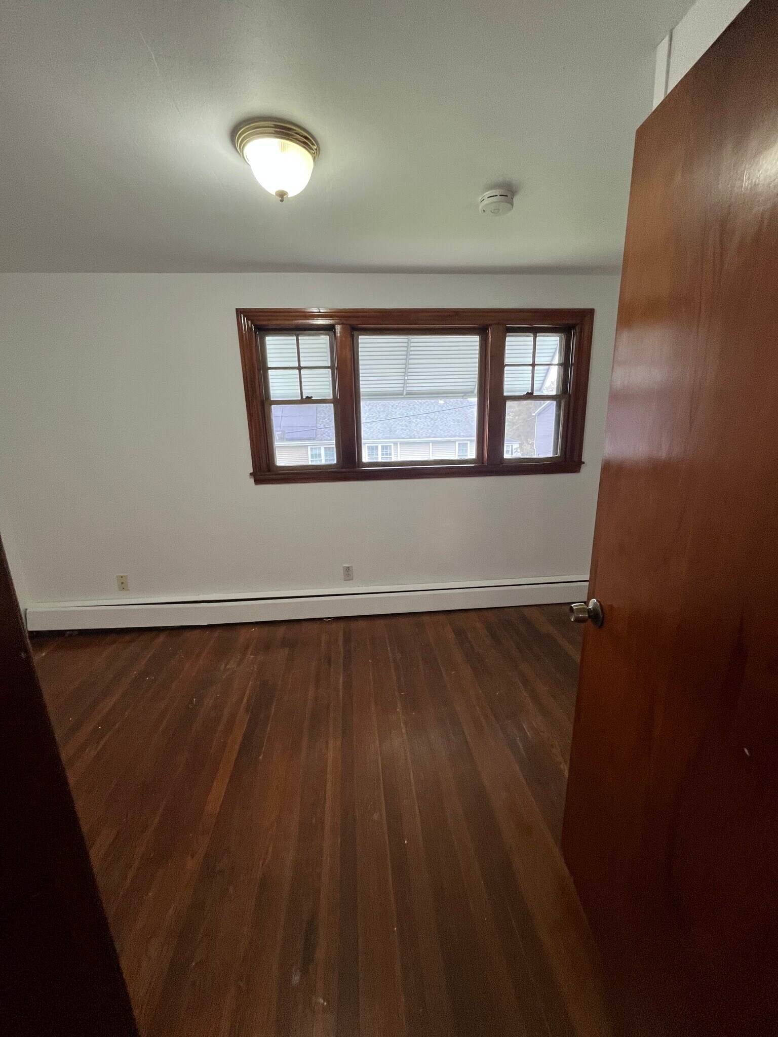 Building Photo - 9 Division St