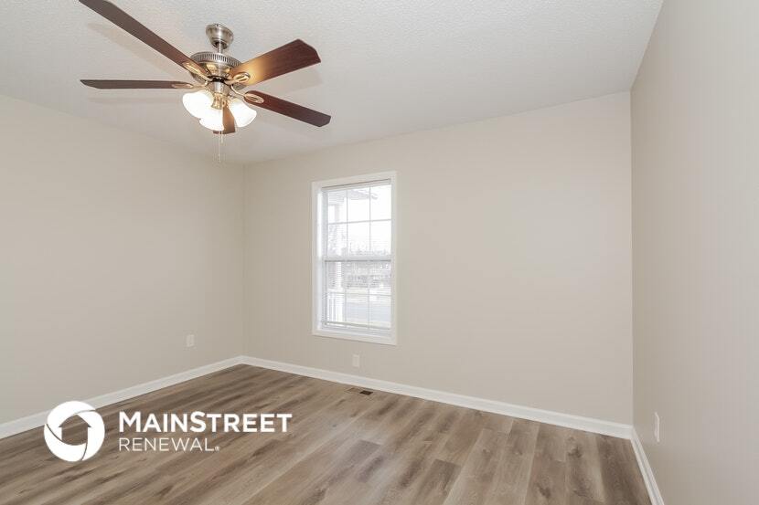 Building Photo - 306 E 28th St