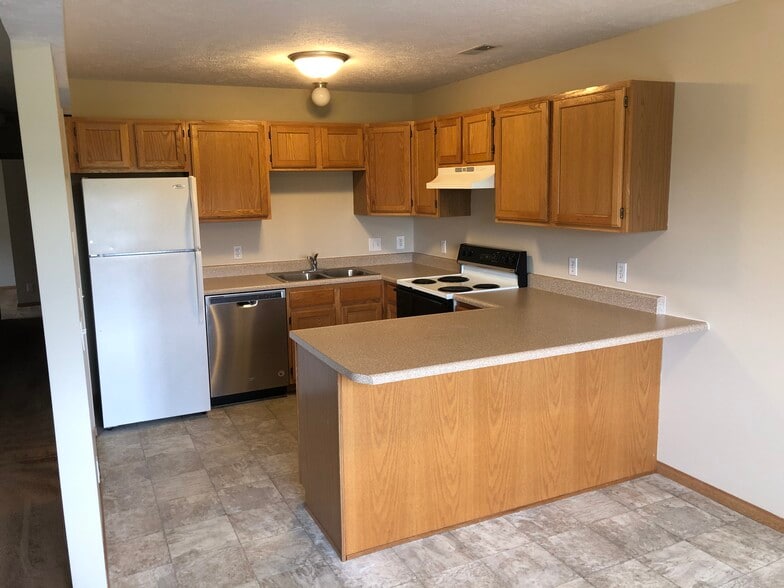 kitchen - 5830 Princess Margaret Dr