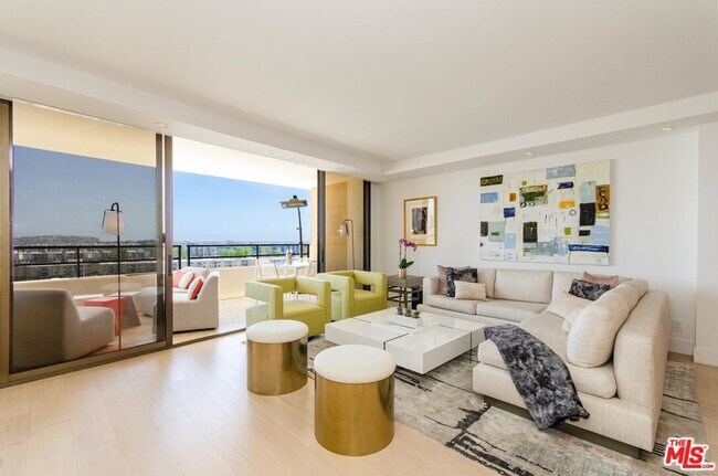 Building Photo - 4335 Marina City Dr