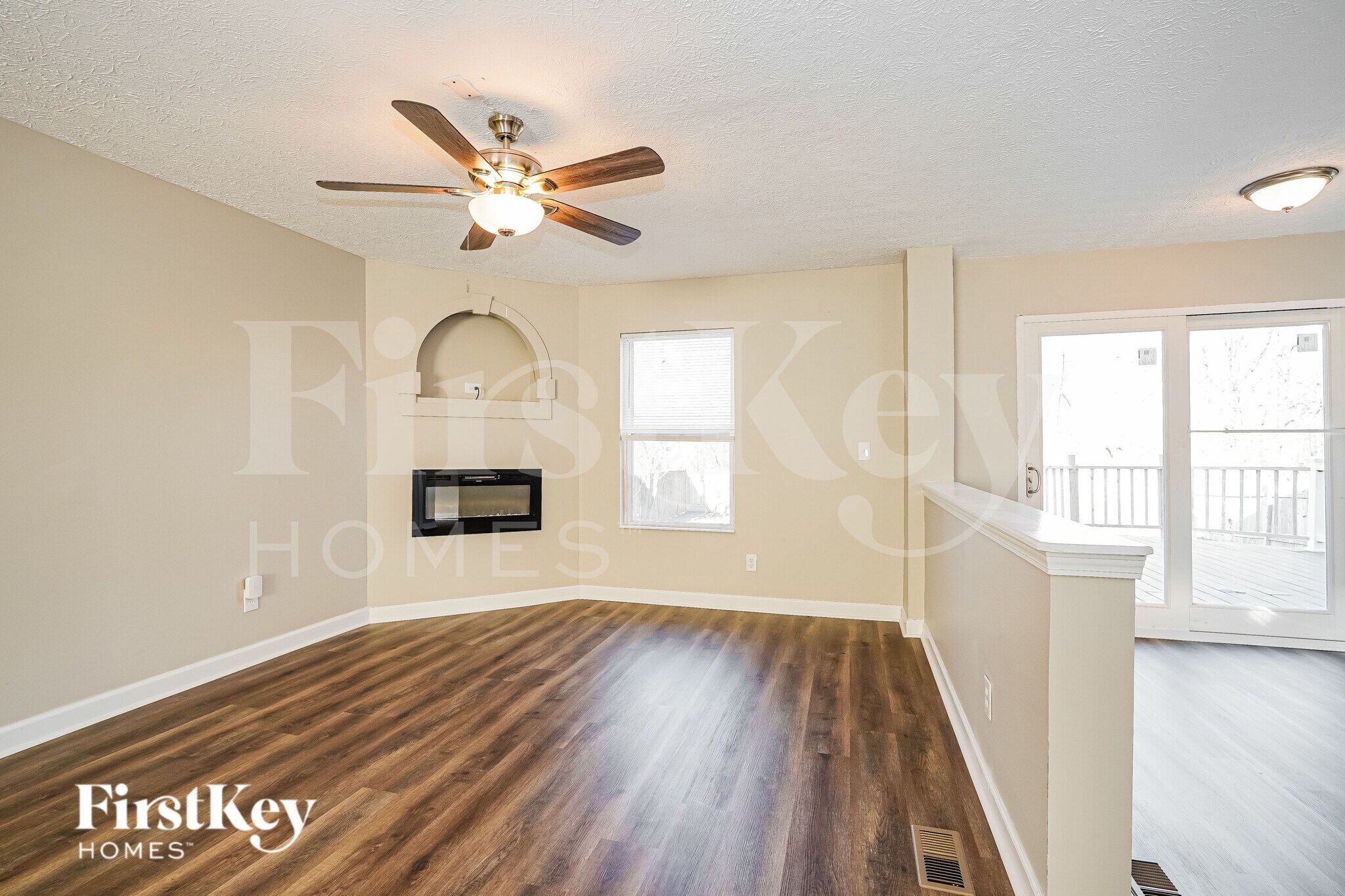 Building Photo - 2445 Linbaugh Rd