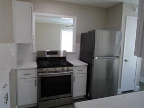 Building Photo - 15807 Los Altos Dr