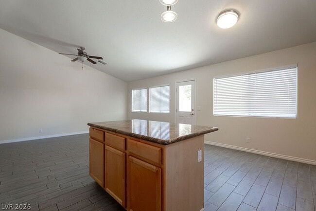 Building Photo - 681 Quiet Stream Ct