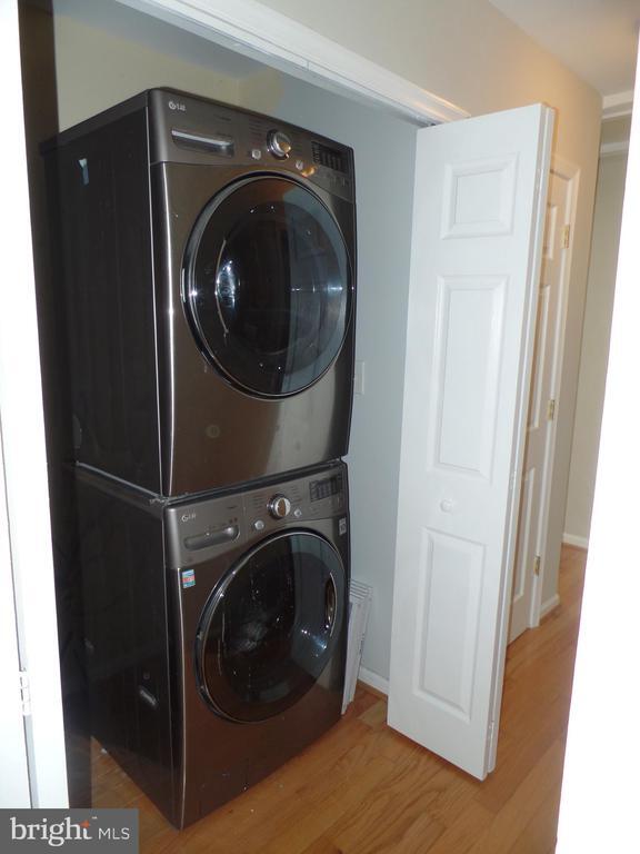 Building Photo - 2018 Griffith Rd