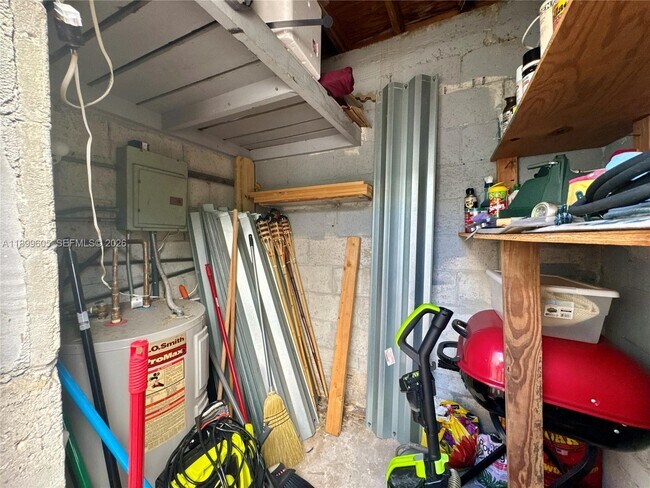 Building Photo - 5760 SW 10th St