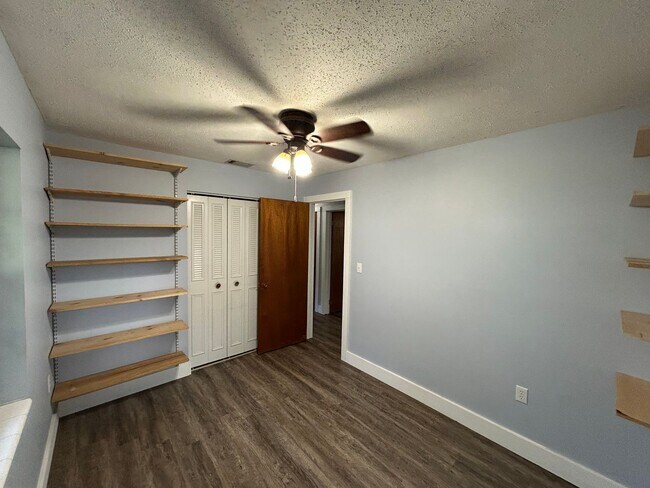 Building Photo - 13904 NW 142 Pl