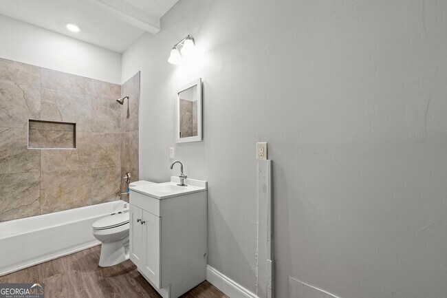 Building Photo - 3745 Feldwood Pl