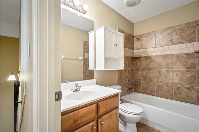 Building Photo - 12176 Preserve Woods Ln