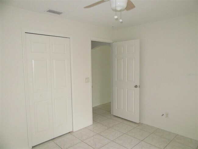 Building Photo - 2716 Vogler Ln