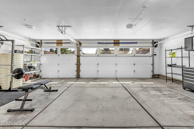 Building Photo - 5045 Pradera St