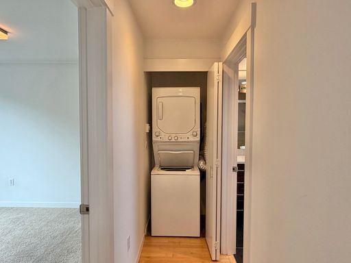 Building Photo - Industrial-Style Queen Anne Townhome with water views on every floor! AVAILABLE NOW!