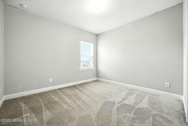 Building Photo - 24 Tradesman Ln