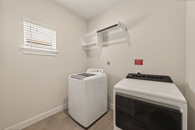 Building Photo - 4231 Reese Ravine Ln