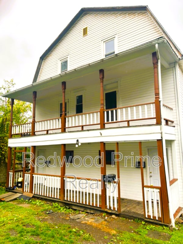 Primary Photo - 901-903 Coleman Ave