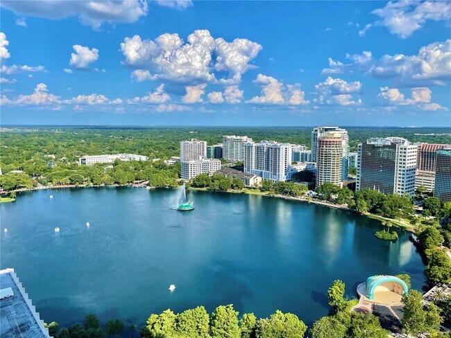 Building Photo - 100 S Eola Dr