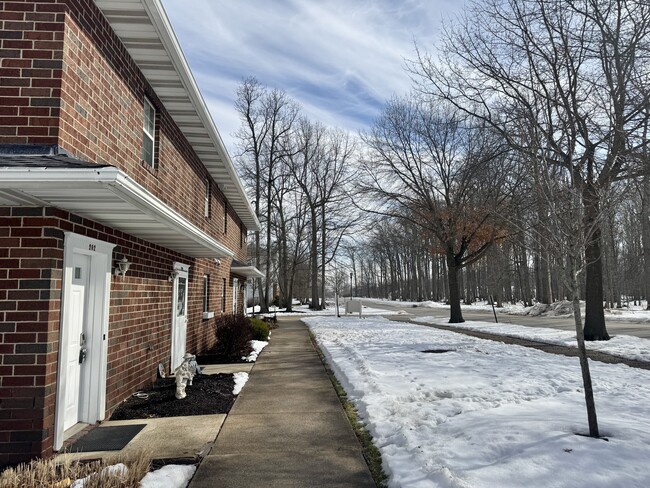 Building Photo - 1100 Tollis Pkwy