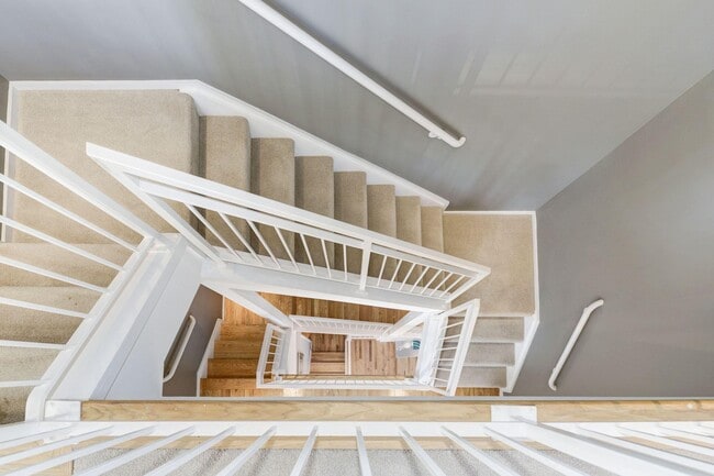 Building Photo - 1662 N Quinn St