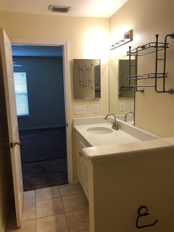 Building Photo - 8013 Sutton Terrace Ln