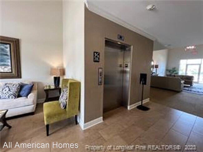 Building Photo - 3 br, 2.5 bath House - 220 HUGH SHELTON LO...