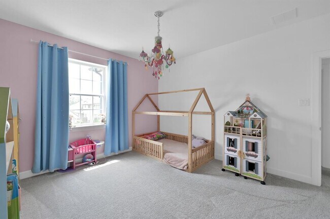 Building Photo - 2807 Kingly Pne Trl