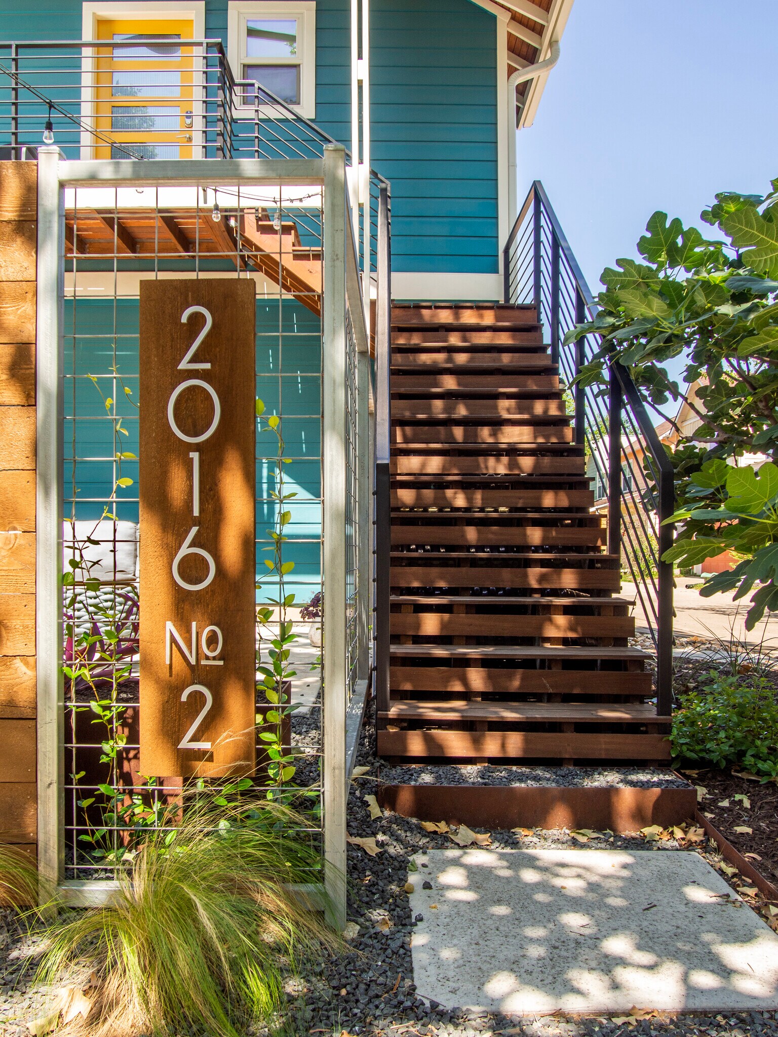 Building Photo - 2016 McCloskey St