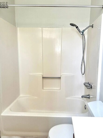 Building Photo - 726 Sutter St