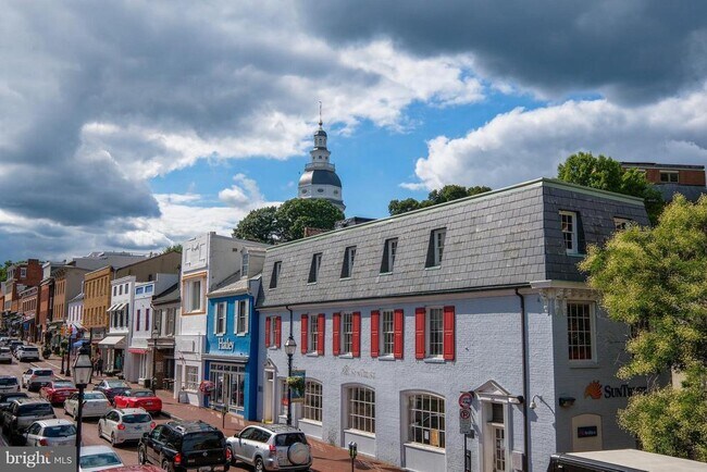 Building Photo - 149 Main St