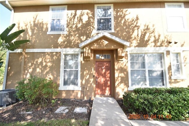 Building Photo - 6737 Eagle Feather Dr