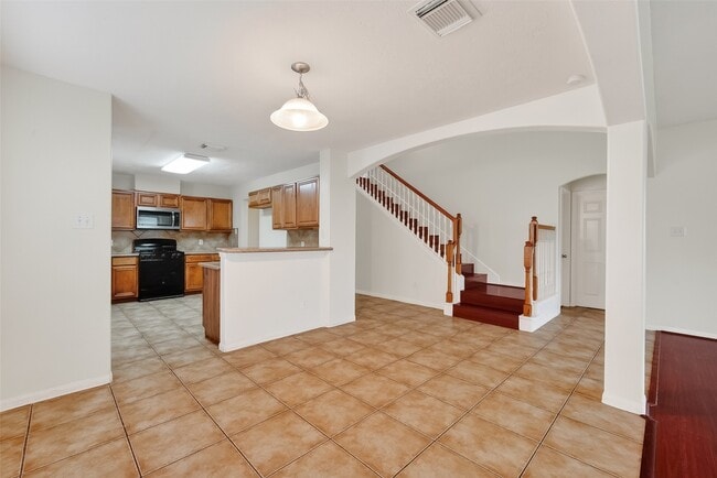 Building Photo - 3119 Myrtle Ranch Dr