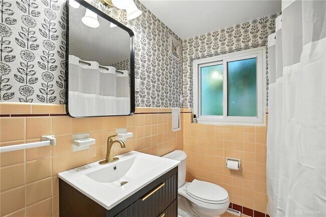 Building Photo - 108 Napoleon Dr