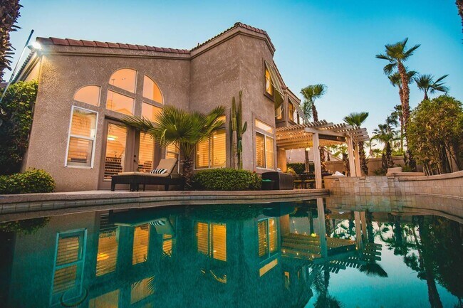Primary Photo - 45540 Desert Fox Dr
