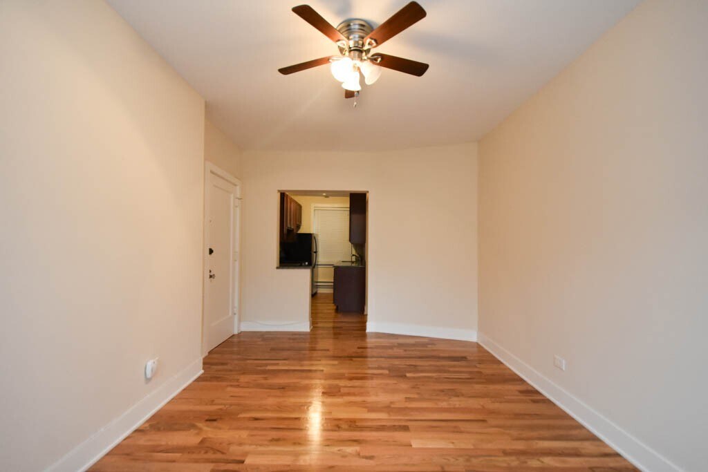 Building Photo - 805 Dempster St
