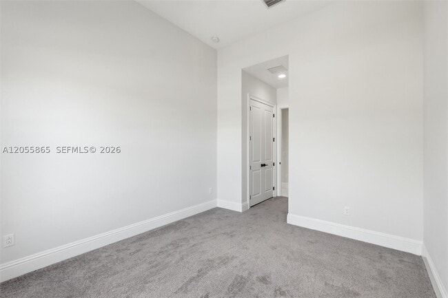 Building Photo - 4662 Estates Cir