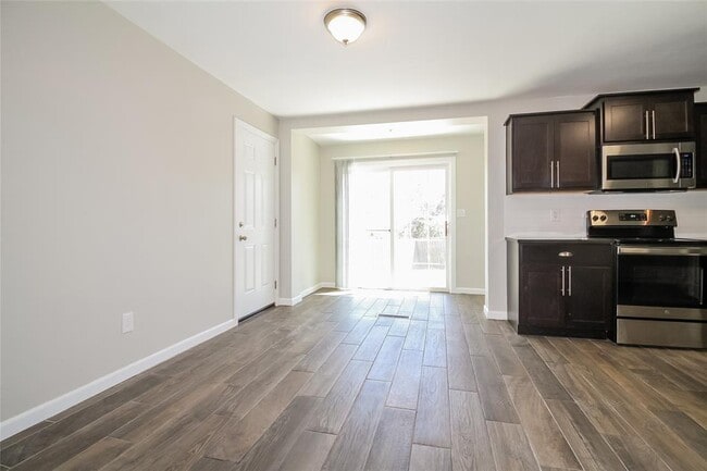 Building Photo - 6332 NW 58th Terrace