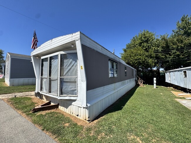 Building Photo - 113 Ringgold Rd