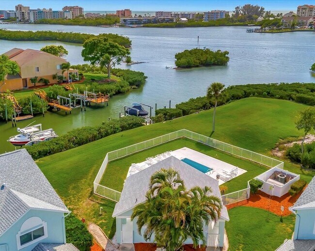 Building Photo - 9558 Tara Cay Ct