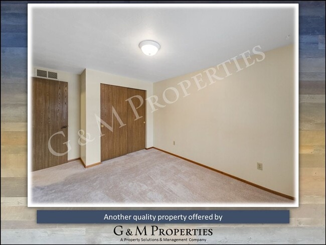 Building Photo - Rare 4-Bedroom Home Rental in the Penfield School District!