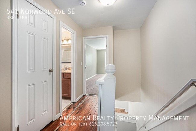 Building Photo - 541 Norwood Ave SE