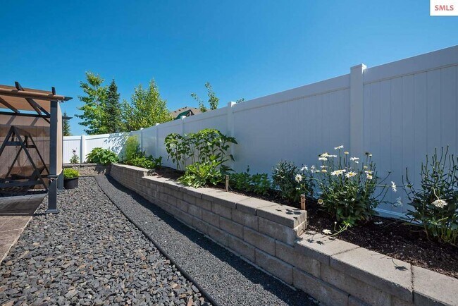 Building Photo - 4342 Magrath Dr
