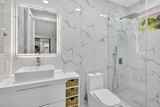 Building Photo - 2673 NW 64th Blvd