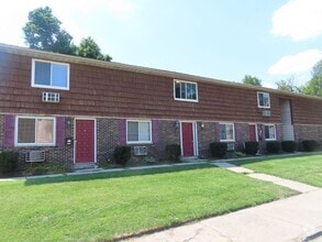Building Photo - Rockhill Manor