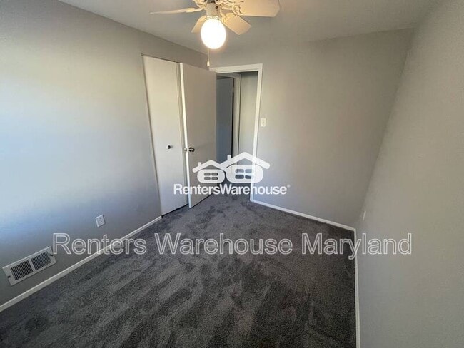 Building Photo - 20 Stewarton Ct