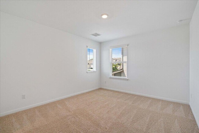 Building Photo - 6516 Rounded Pebble Ln