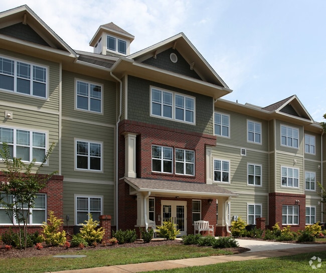 Building Photo - Powell Spring Apartments