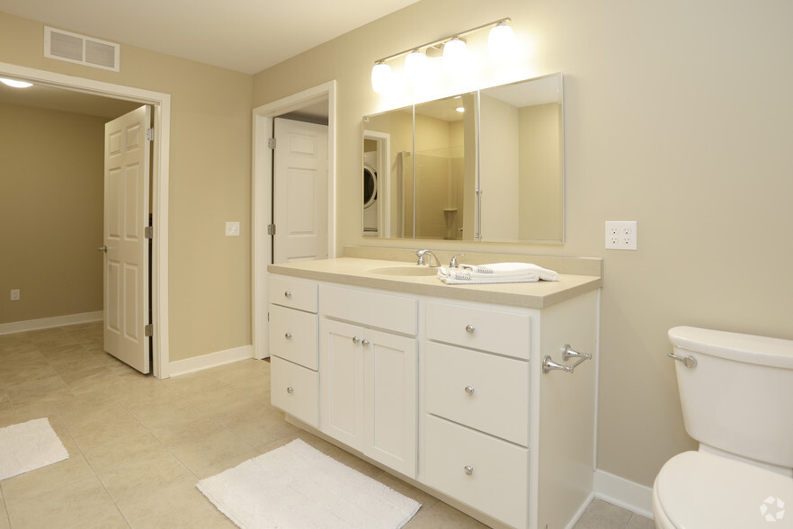 Bathroom - Burton Ridge Apartments