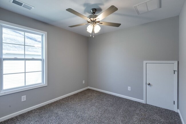 Building Photo - 1 Year of FREE Alarm Monitoring! 3 Bedroom with 2 Baths!